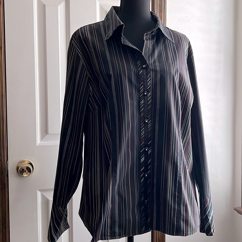 LANE BRYANT Button Down Shirt